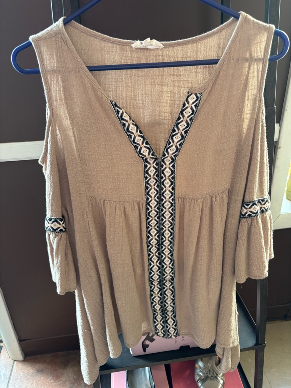 entro Neutral Beige Cold-Shoulder Embroidered Tunic